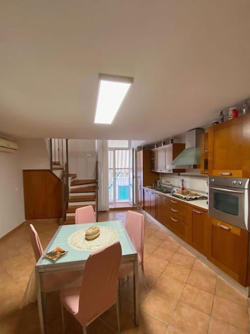Appartamento Concordia House Napoli Esterno foto
